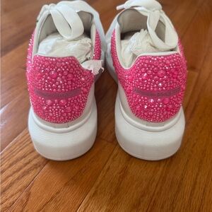 Alexander McQueen “Larry” Oversized Sneakers- White/Halo Pink- Worn Once